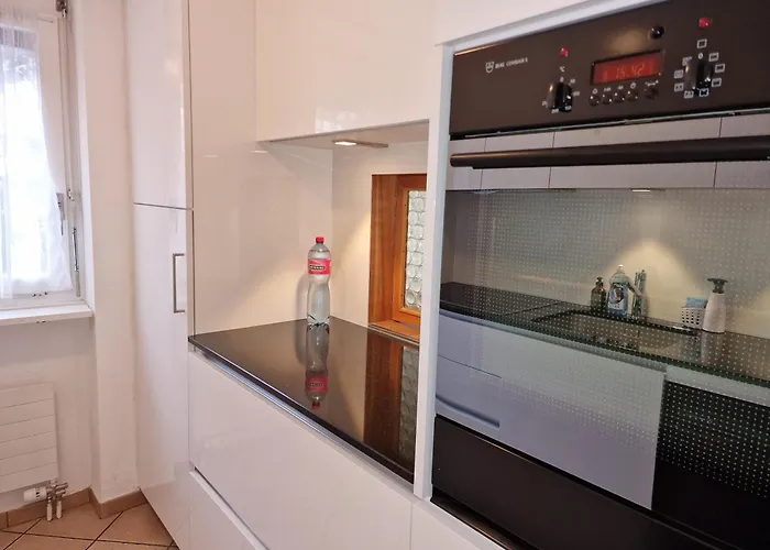 Haus Attila Apartman *